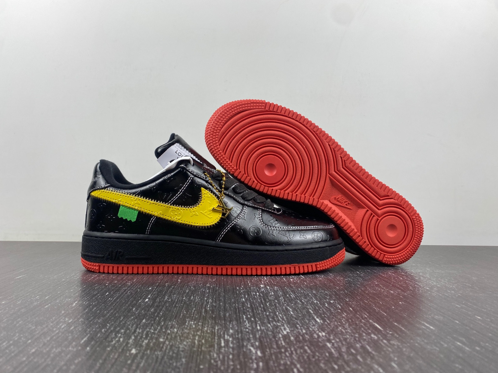 lvt x nike air force1