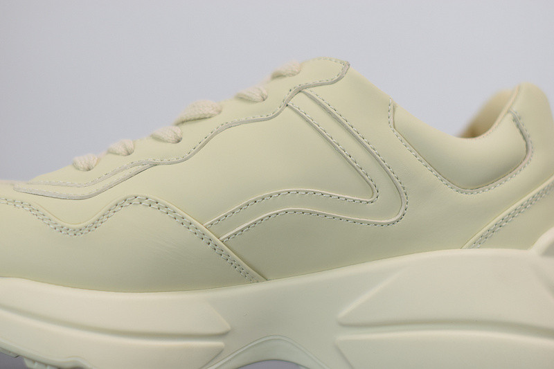 g*u*i rhyton sneaker