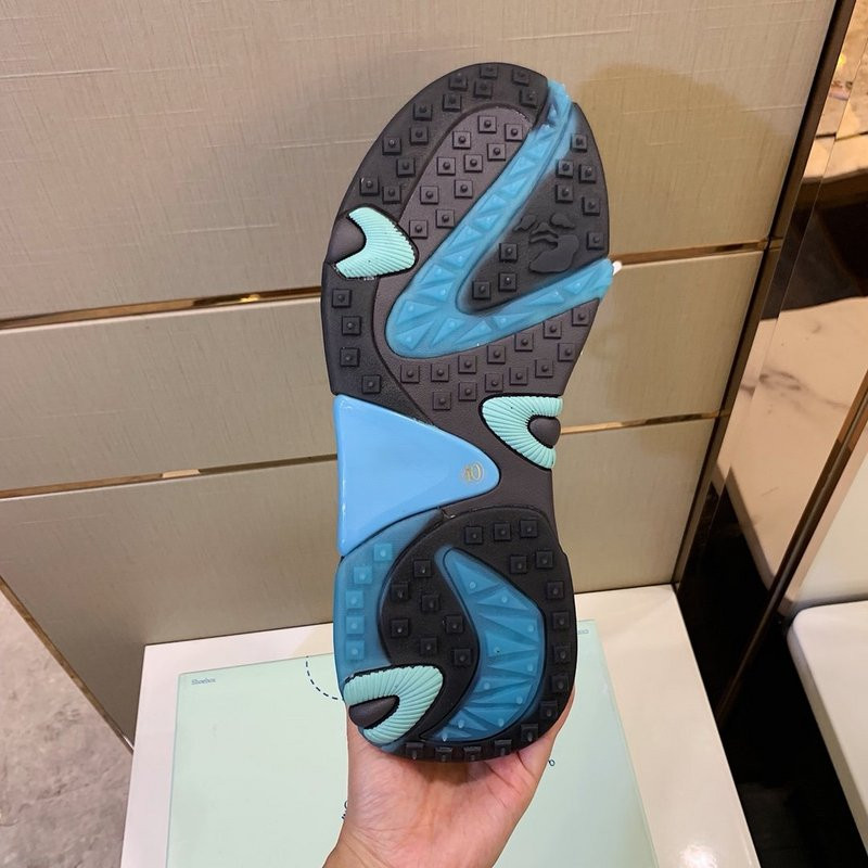 of c/o odsy-1000 sneaker