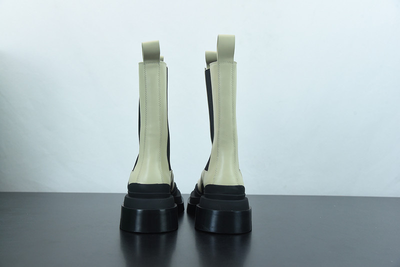 Bo*te*ga ve*ne*ta sneaker