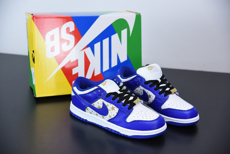 S*p*e x nike sb dunk low white/metallic gold-hyper blue dh3228-100