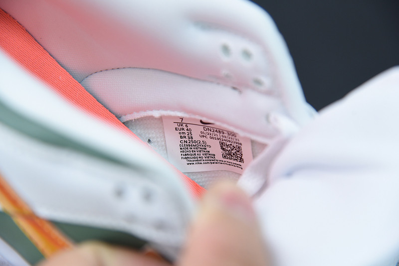 nike sb dunk low “ny vs ny” dn2489-300