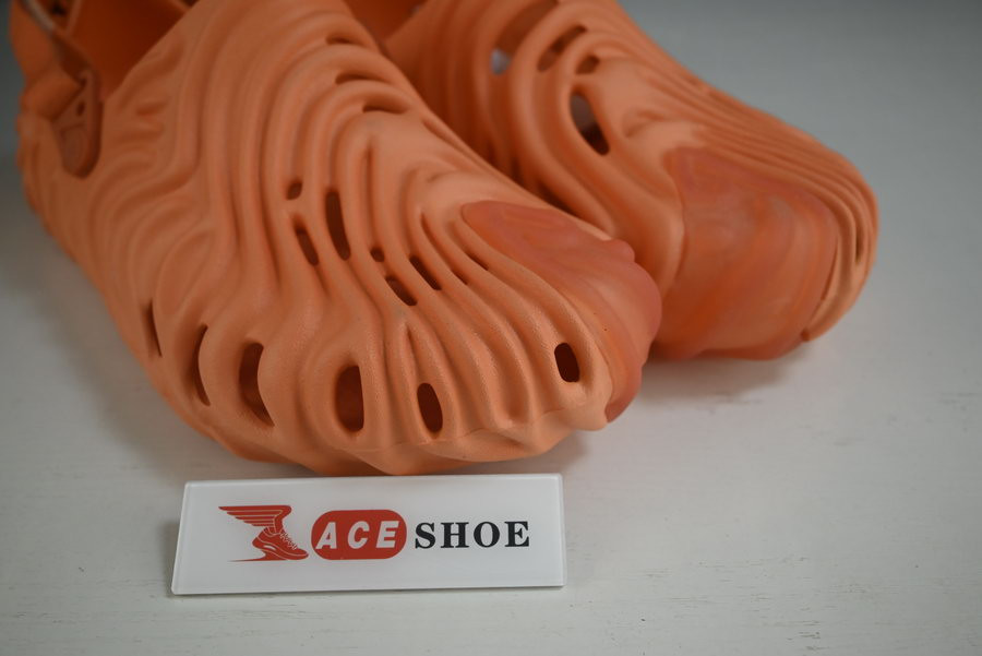 Cr*0*s pollex clog by salehe bembury 207393-6r