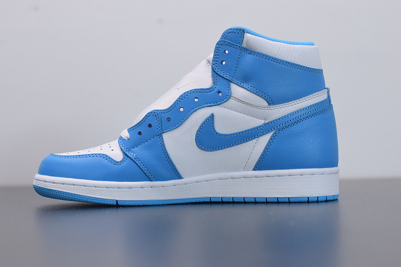 air jordan 1 retro high og "unc" 555088-117
