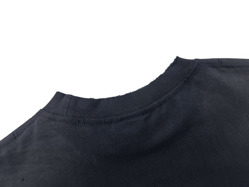 Ba*len*cia*ga clothes