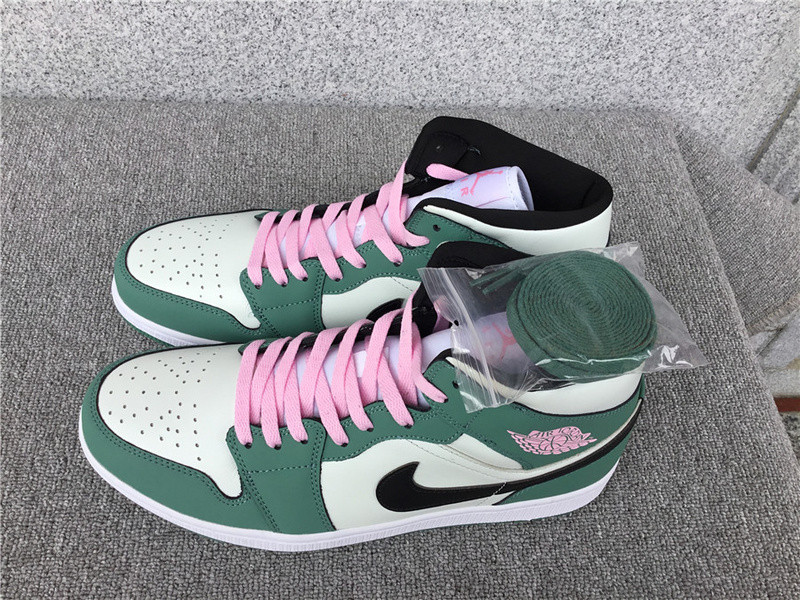 wmns air jordan 1 mid se 