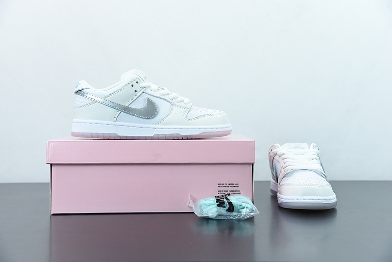 nike sb dunk low Di*m*nd s*pply co white Di*m*nd bv1310-100