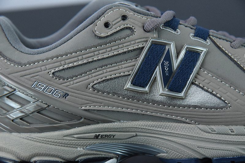 new balance sneaker