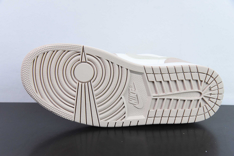 air jordan 1 low "crimson tint" dc0774-120