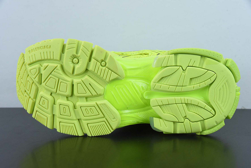 Ba*len*cia*ga runner sneaker