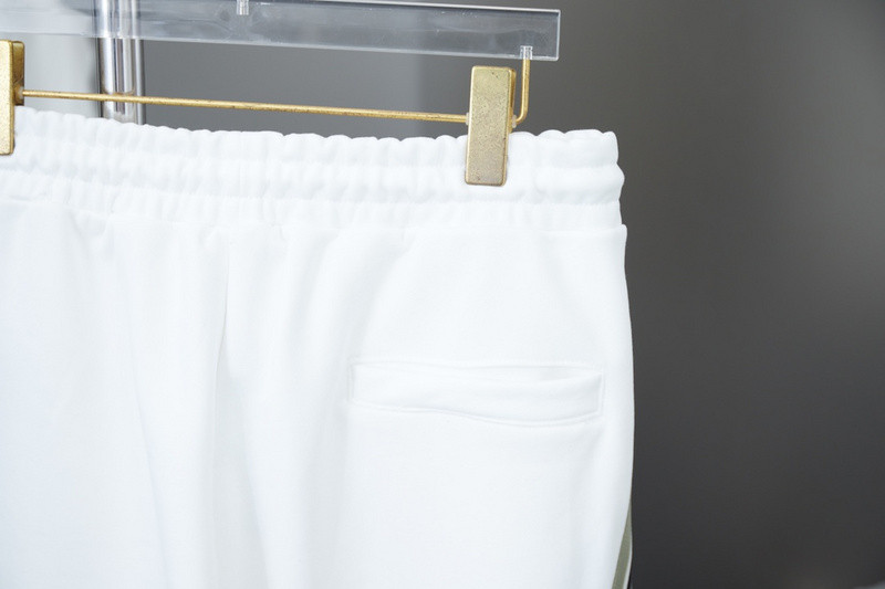 Ba*len*cia*ga clothes