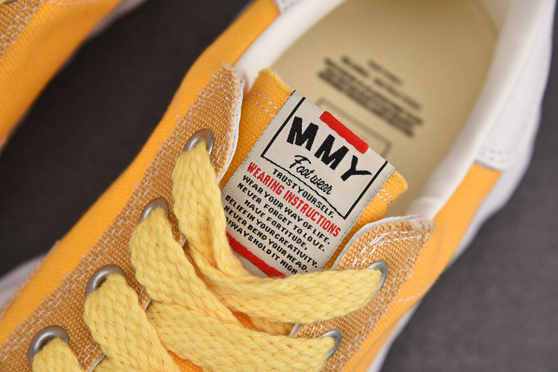 Ma*s*n mihara yasuhiro sneaker