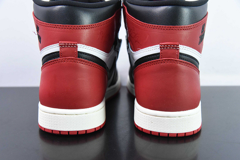 air jordan 1 high og "black toe" reimagined dz5485-106