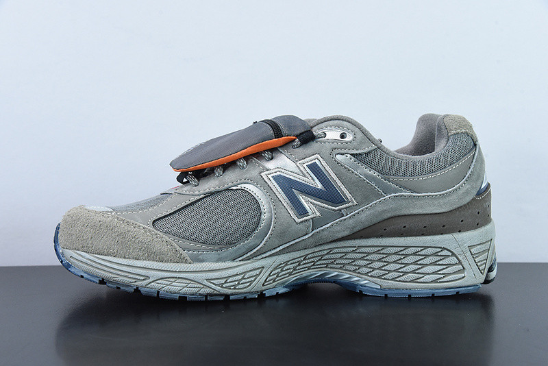 new balance sneaker