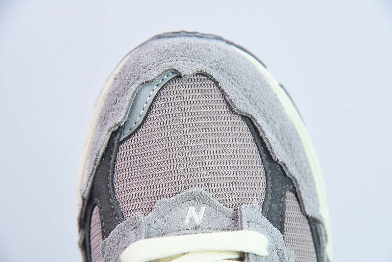 new balance sneaker