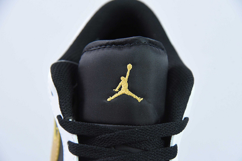 air jordan 1 low “gold swoosh” 553558-172