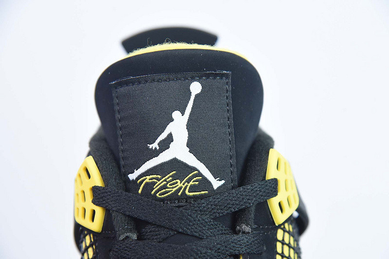 air jordan 4 “thunder” (2023) dh6927-017