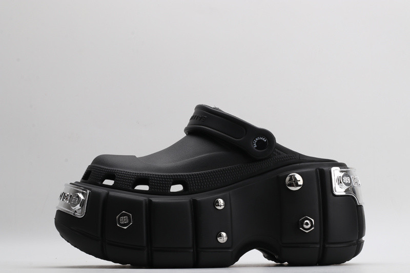 Cr*0*s x ba*len*cia*ga hardCr*0*s sandal 