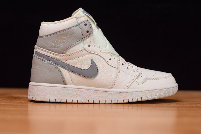 air jordan 1 mid light bone wolf grey (gs) 554725-053