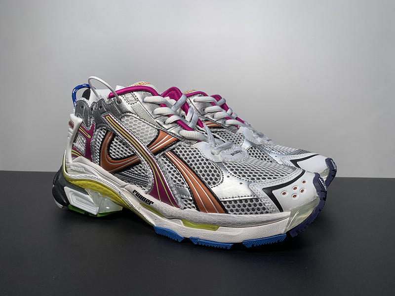 Ba*len*cia*ga runner sneaker